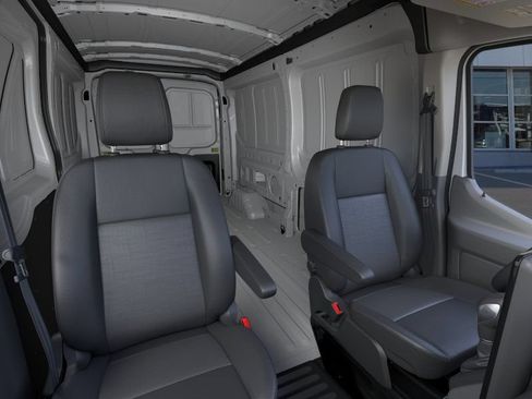 New 2026 Ford Transit 250 148 Medium Roof RWD image 10