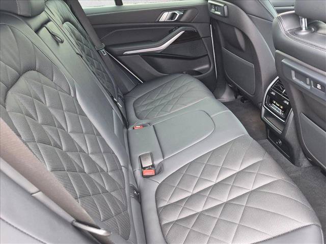 Used 2023 BMW X5 sDrive40i w/ M Sport Package RWD image 21