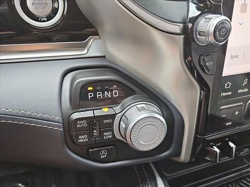 Used 2025 RAM 1500 Tungsten AWD/4WD image 11