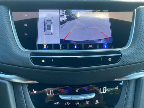 Used 2025 Cadillac XT5 Premium Luxury w/ Technology Package AWD/4WD image 23
