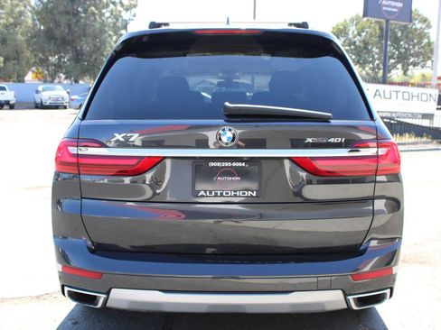 Used 2022 BMW X7 xDrive40i w/ Premium Package image 42