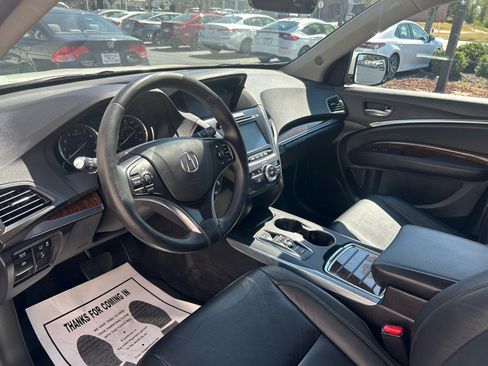 Used 2019 Acura MDX FWD image 10