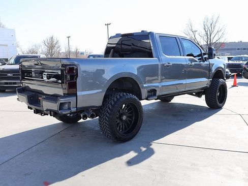 Used 2025 Ford F350 Platinum AWD/4WD image 6