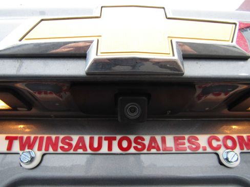 Used 2019 Chevrolet Tahoe LT image 16