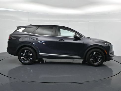 Used 2026 Kia Sportage LX FWD image 8
