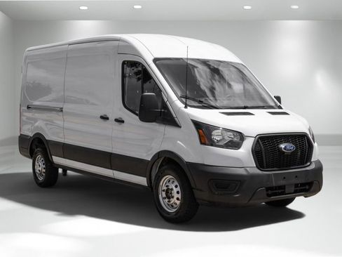 Used 2023 Ford Transit 250 Medium Roof AWD w/ Load Area Protection Package image 5