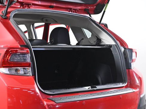 Used 2020 Subaru Crosstrek 2.0i Limited w/ Moonroof Package image 33