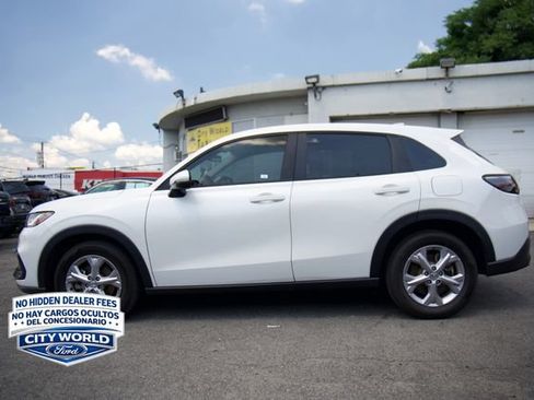 Used 2024 Honda HR-V LX image 5