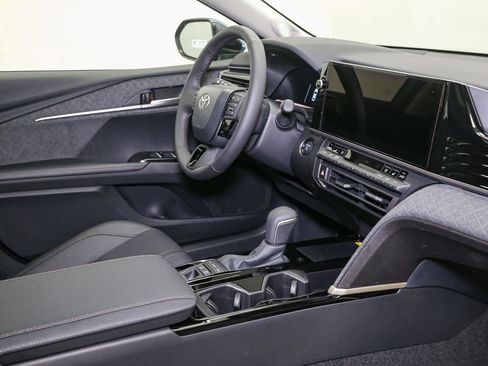 New 2026 Toyota Camry XLE AWD/4WD image 16