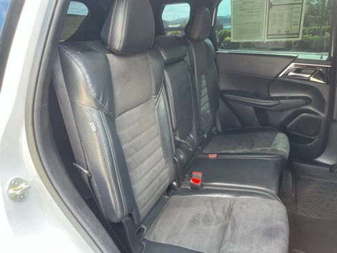 Used 2023 Mitsubishi Outlander SE Black Edition AWD/4WD image 22