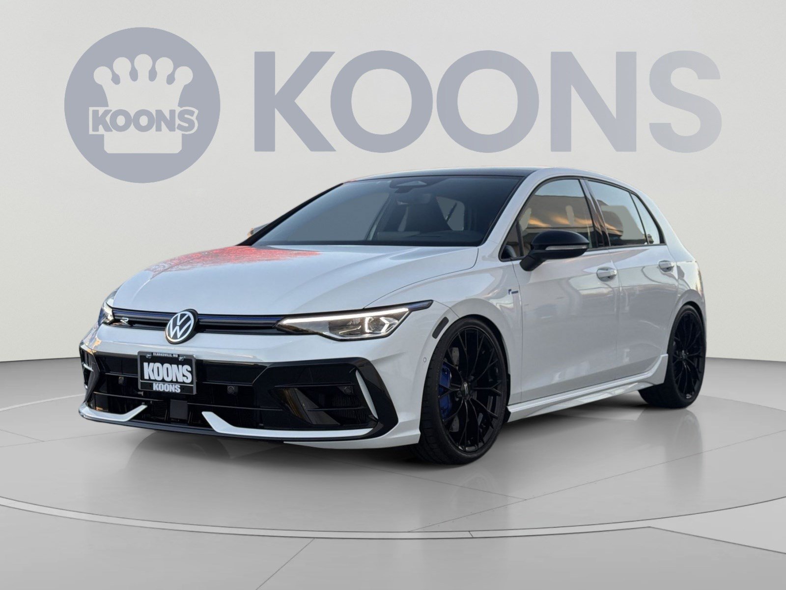 Used 2026 Volkswagen Golf AWD/4WD image 1