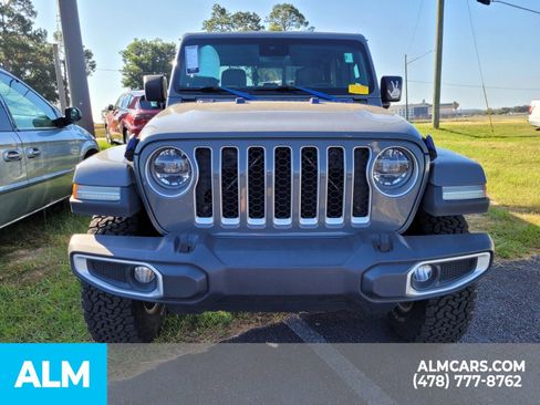 Used 2020 Jeep Gladiator Overland image 22