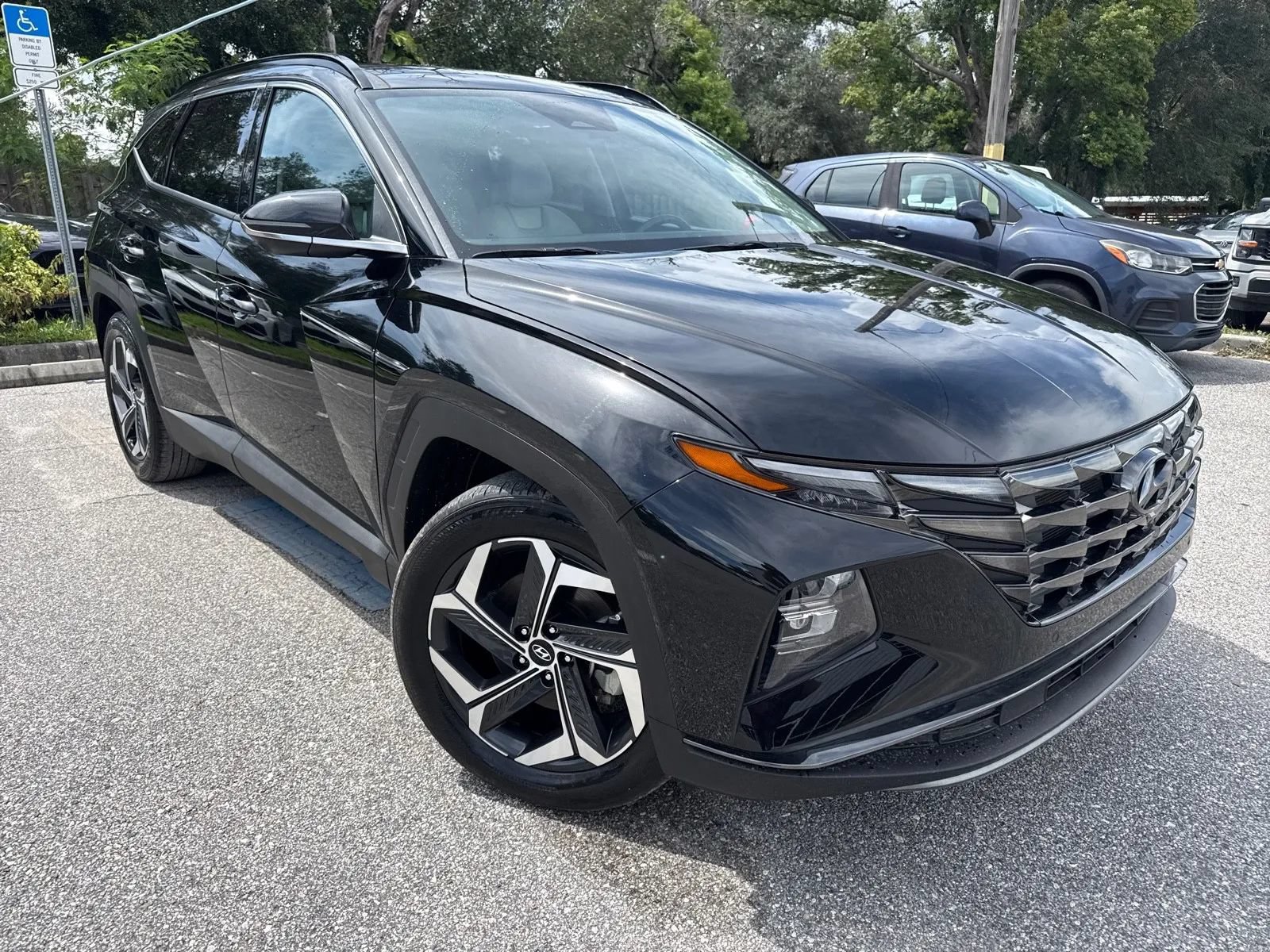 Used 2023 Hyundai Tucson Limited FWD image 5