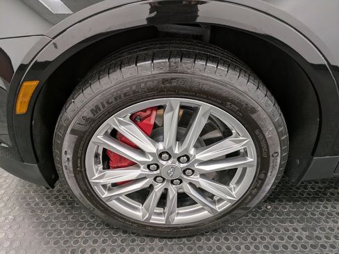 Used 2023 Cadillac XT5 Sportv image 7