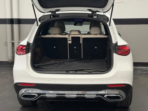 Used 2025 Mercedes-Benz GLC 300 image 15