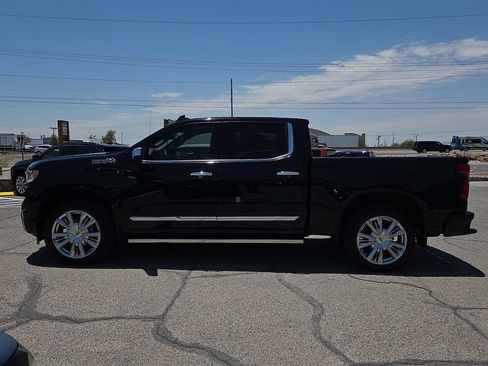 Used 2025 Chevrolet Silverado 1500 High Country AWD/4WD image 2