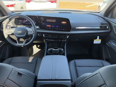 New 2026 Chevrolet Traverse LT w/ LPO, Floor Liner Package image 16