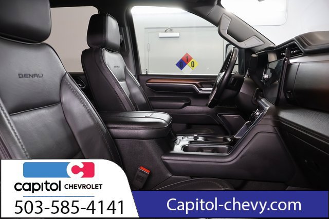 Used 2024 GMC Sierra 3500 Denali w/ Denali Reserve Package AWD/4WD image 29