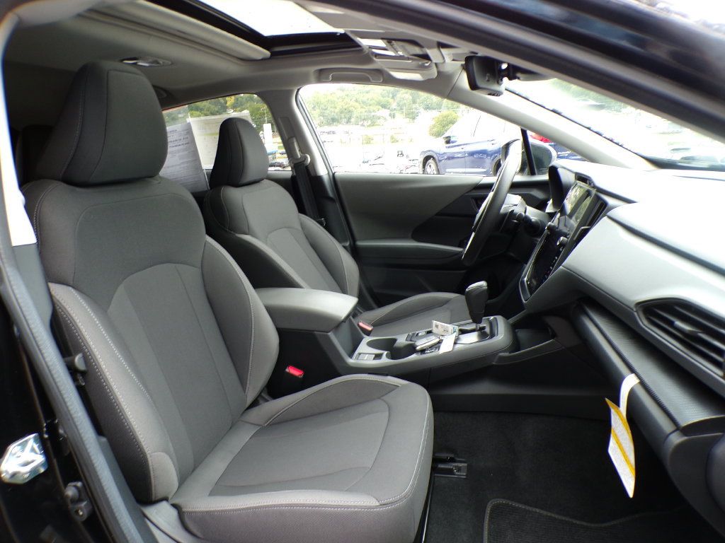 Used 2026 Subaru Crosstrek 2.5i Premium AWD/4WD image 15