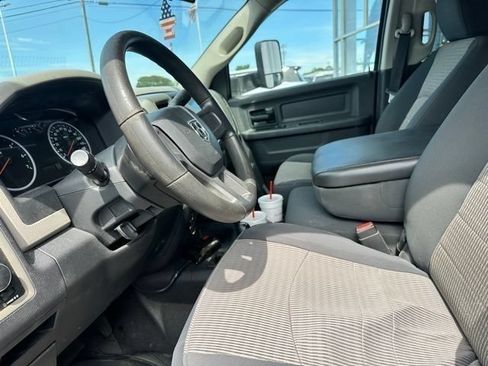 Used 2010 Dodge Ram 2500 Truck ST w/ ST Popular Equipment Group AWD/4WD image 27
