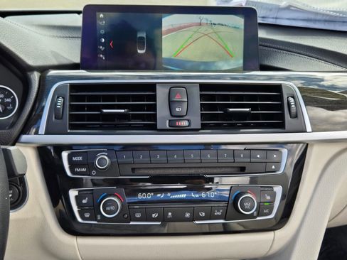 Used 2020 BMW 430i Convertible w/ Convenience Package image 18