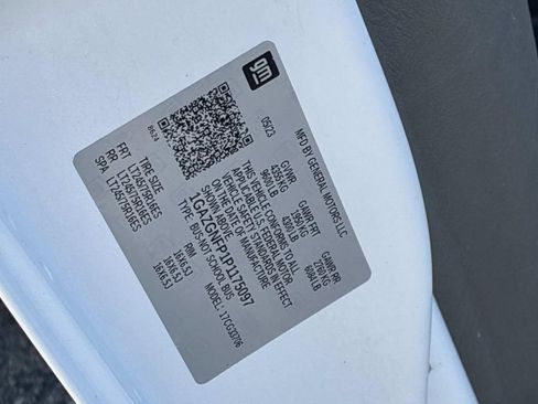 Used 2023 Chevrolet Express 3500 LS image 20