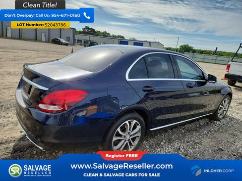 Used 2015 Mercedes-Benz C 300 4MATIC Sedan image 4