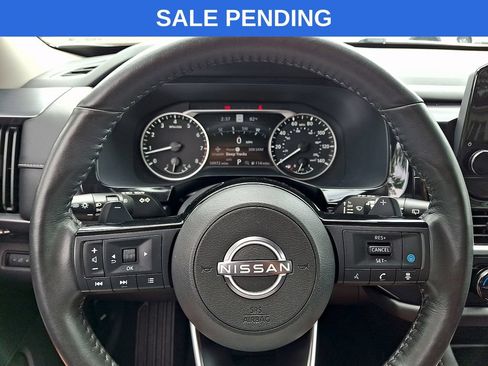 Used 2023 Nissan Pathfinder SL AWD/4WD image 21