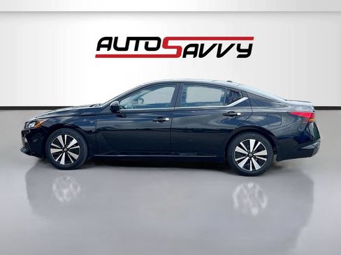 Used 2022 Nissan Altima 2.5 SV FWD image 4
