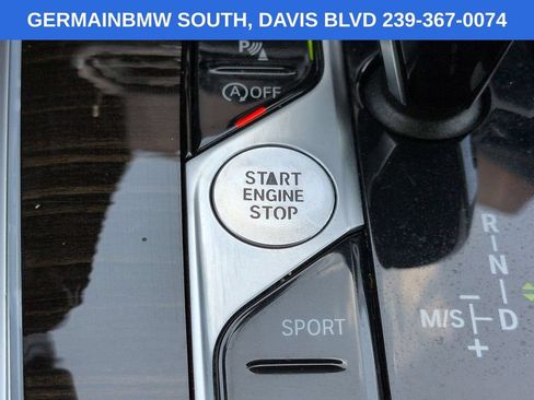 Used 2020 BMW X7 xDrive40i w/ Premium Package AWD/4WD image 32