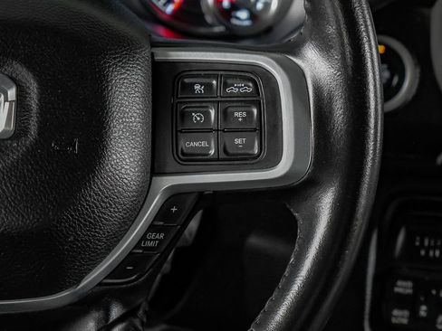 Used 2021 RAM 2500 Big Horn w/ Level 2 Equipment Group AWD/4WD image 18