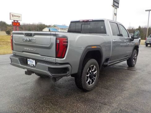 New 2026 GMC Sierra 2500 Denali Ultimate AWD/4WD image 3