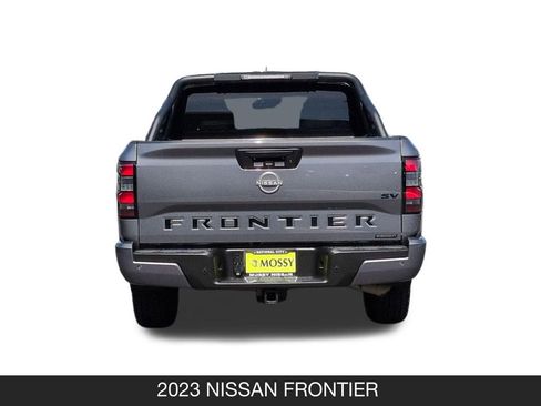 Certified 2023 Nissan Frontier SV w/ Midnight Edition Package RWD image 9