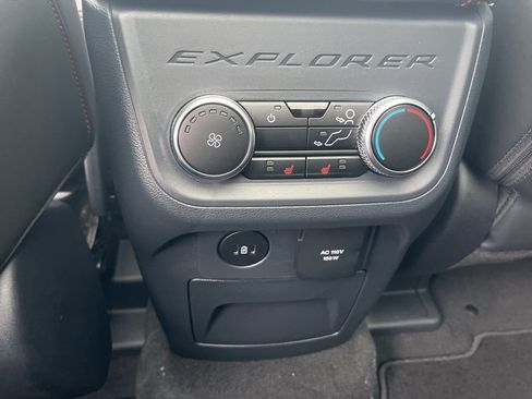 New 2026 Ford Explorer ST-Line w/ ST-Line Street Pack image 16