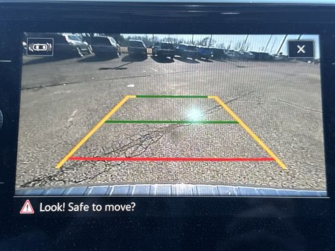 Certified 2023 Volkswagen Atlas SE image 13