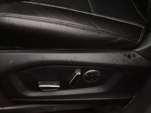 Used 2020 Ford Explorer ST w/ ST Street Pack image 15