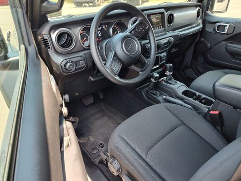 Used 2023 Jeep Wrangler Sport image 13