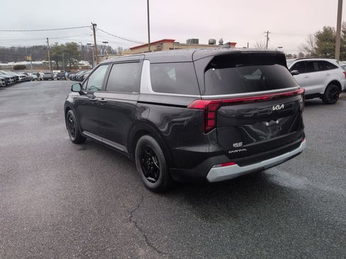 New 2026 Kia Carnival image 7