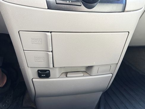 Used 2013 Honda Odyssey EX image 25