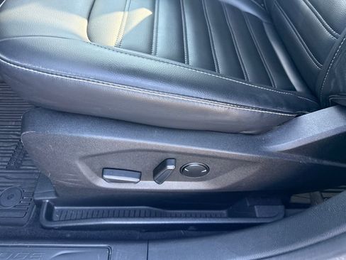 Used 2024 Ford Edge SEL w/ Convenience Package image 28