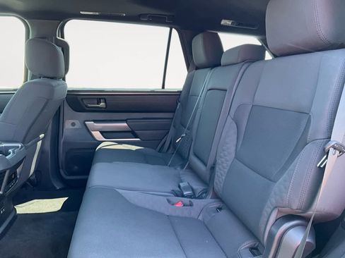Used 2025 Toyota Sequoia SR5 AWD/4WD image 26