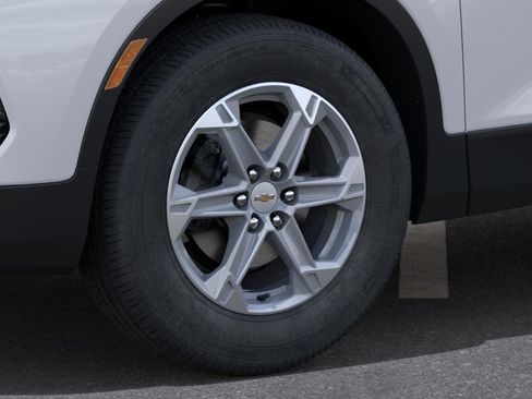 New 2026 Chevrolet Blazer LT FWD image 9
