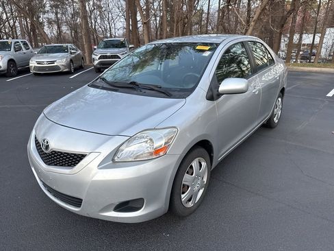 Used 2012 Toyota Yaris Sedan image 12
