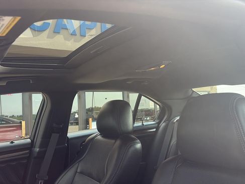 Used 2018 Ford Taurus Limited AWD/4WD image 20