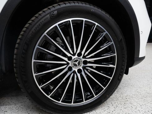 New 2027 Mercedes-Benz GLC 300 4MATIC image 11