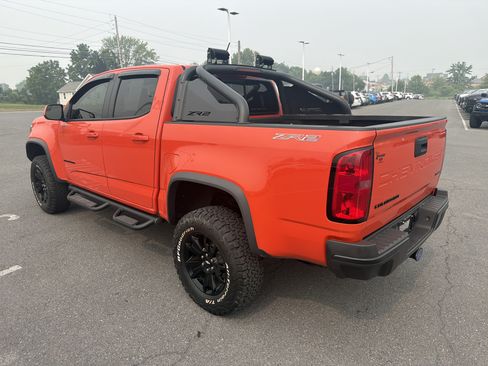 Used 2022 Chevrolet Colorado ZR2 w/ ZR2 Dusk Special Edition AWD/4WD image 6