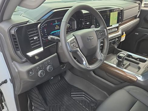 New 2026 Chevrolet Silverado 1500 RST AWD/4WD image 10