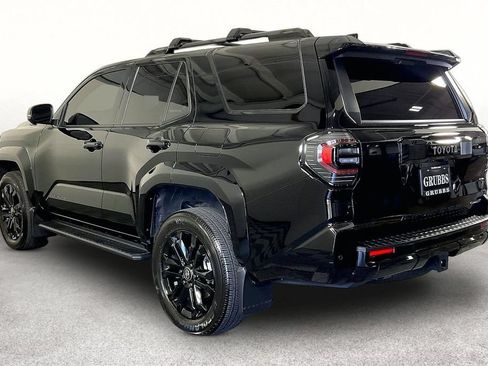 Used 2025 Toyota 4Runner Platinum AWD/4WD image 14