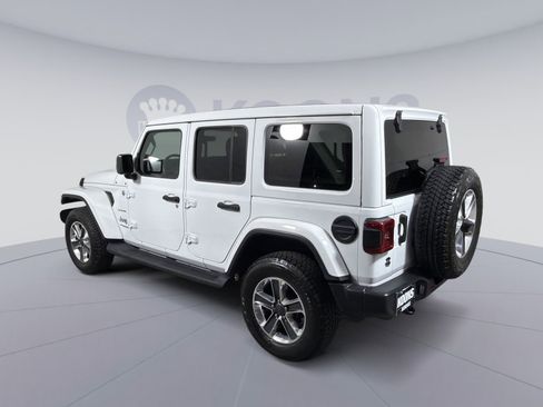 Used 2021 Jeep Wrangler Unlimited Sahara image 4