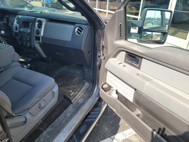 Used 2014 Ford F150 XLT w/ Equipment Group 302A Luxury AWD/4WD image 7